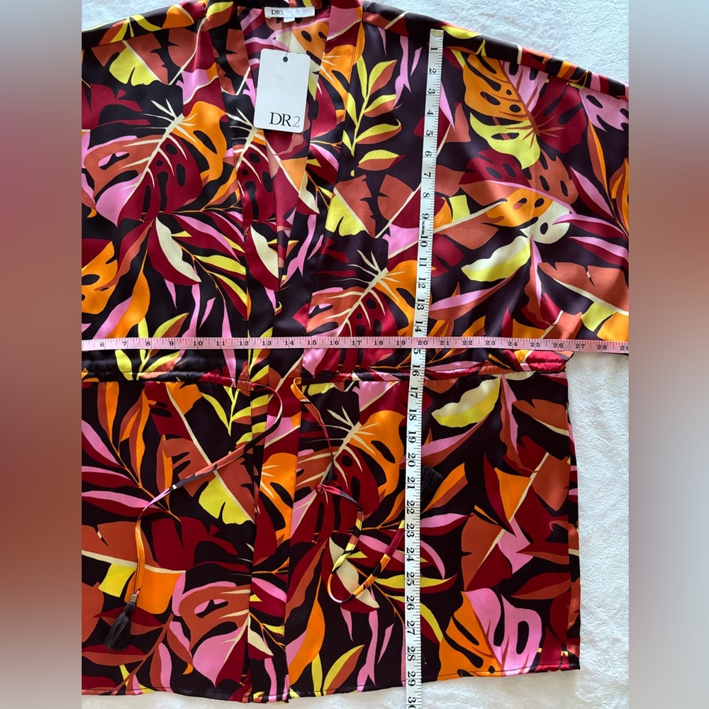 DR2 by Daniel Rainn Foliage Print Satin Kimono/Coverup--NWT--S/M - Picture 14 of 14